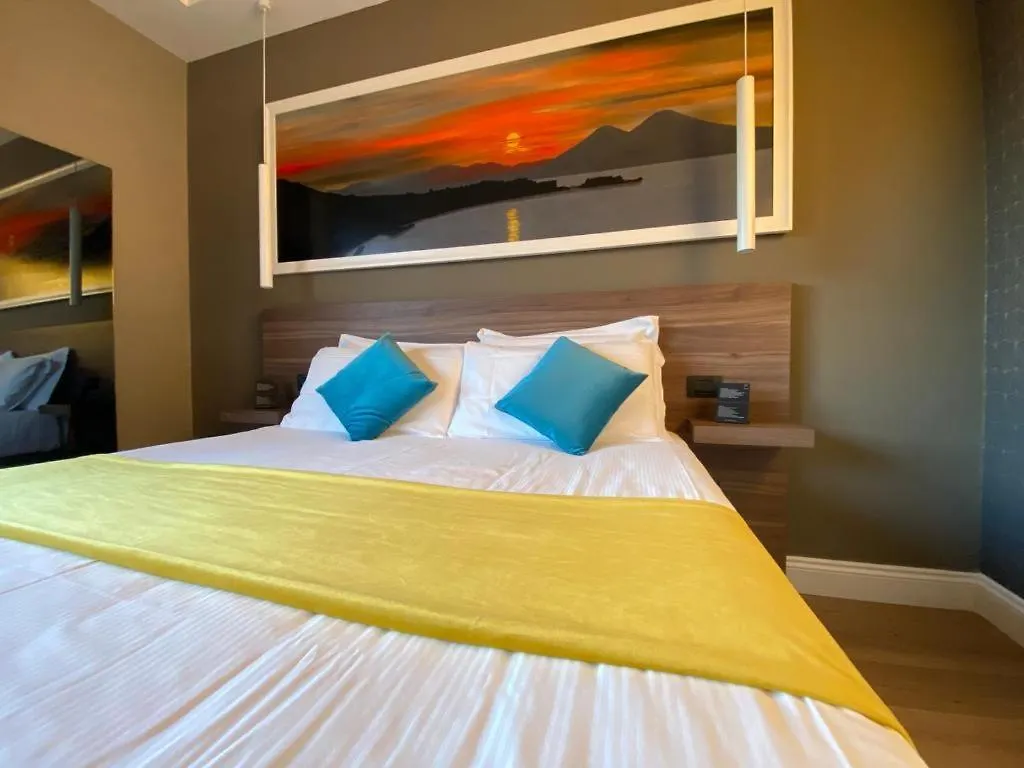 7Th Floor Suite Neapel Gasthof