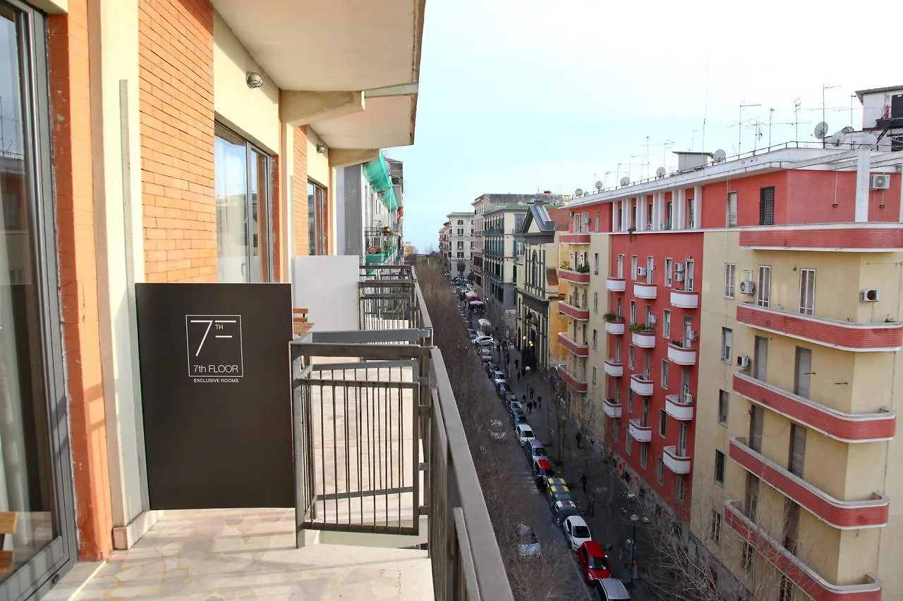 7Th Floor Suite Neapel